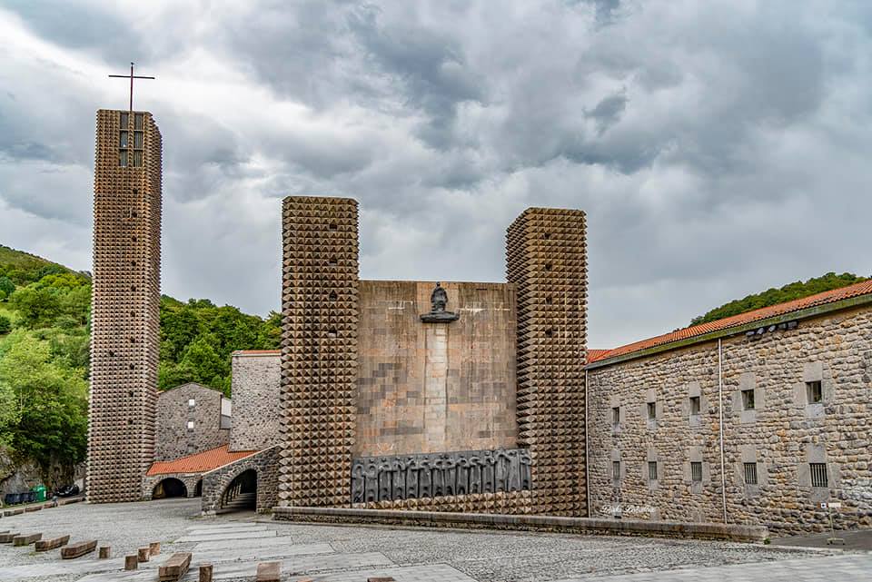 Santuario De Arantzazu Donosti City