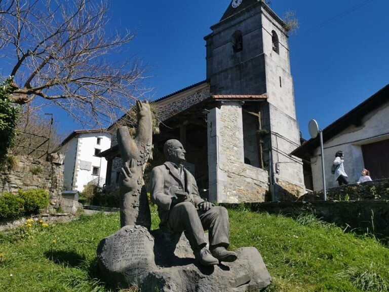Orexa, el pueblo irreductible. Donosti City